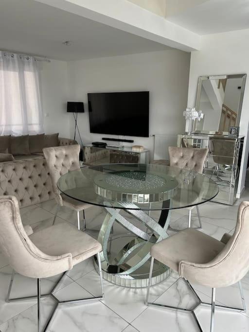 Ferienwohnung Appart Duplex 87M2 Pres D'Airbus Toulouse Exterior foto